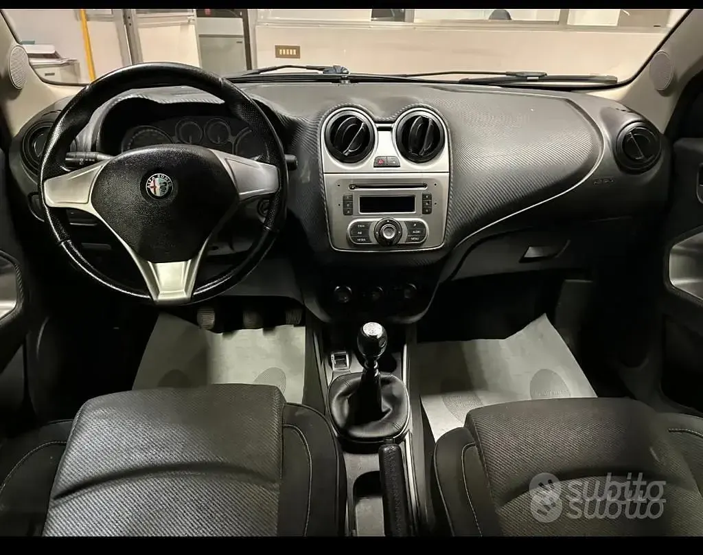 Usata Alfa Romeo MiTo 120 CV (88 kW) 2011 Grigio Utilitaria