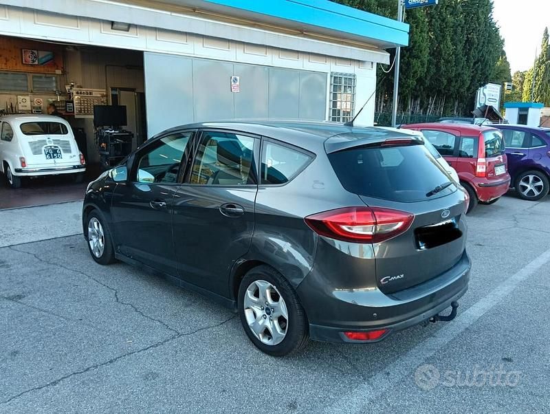 Usata Ford C-MAX 95 CV (69 kW) 2016 Monovolume