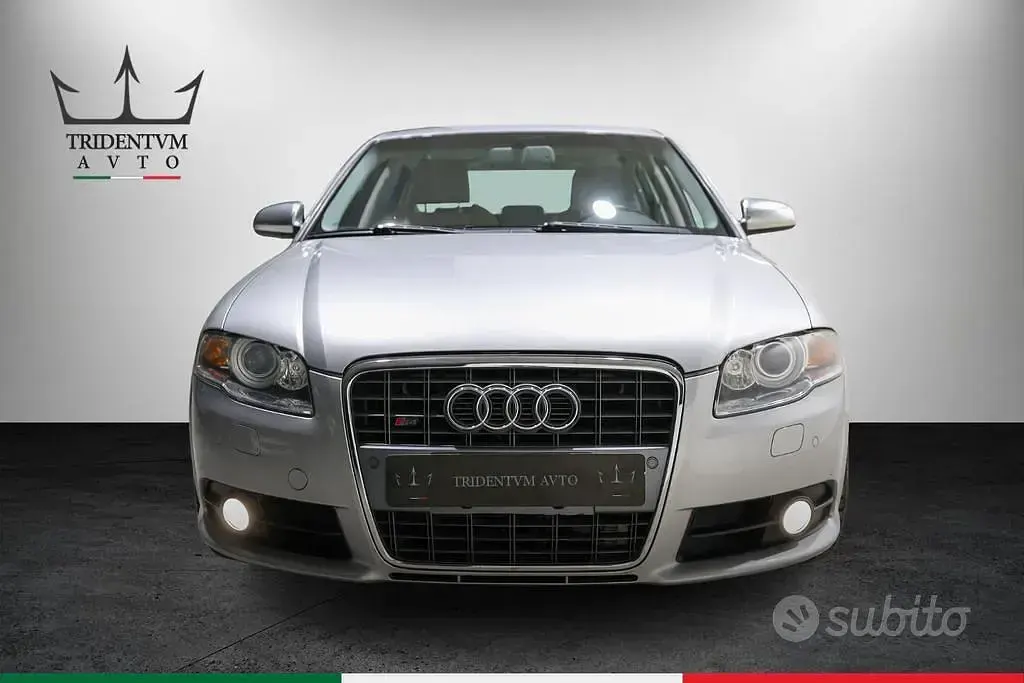 Usata Audi S4 344 CV (253 kW) 2005 Argento Berlina