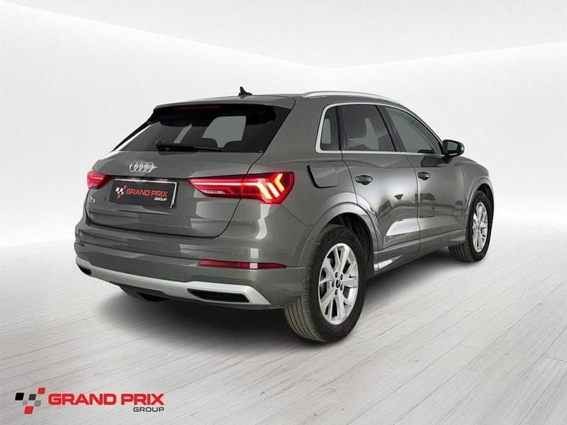 Usata Audi Q3 Advanced 150 CV (110 kW) 2022 Grigio scuro SUV