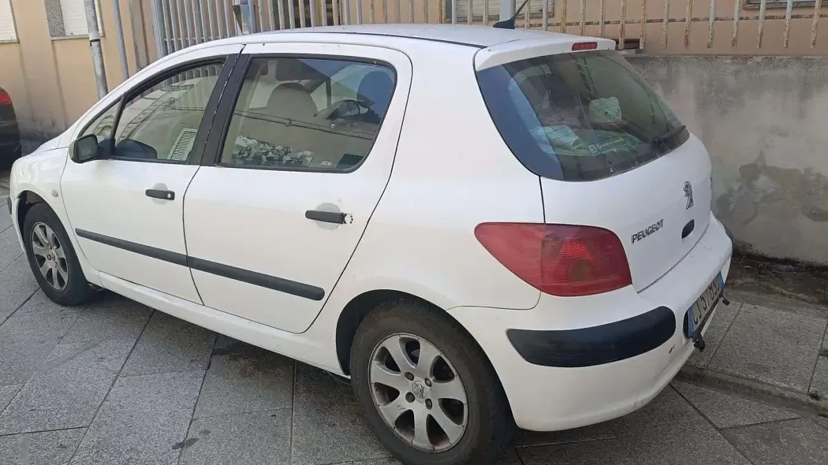Usata Peugeot 307 68 CV (50 kW) 2007 Berlina