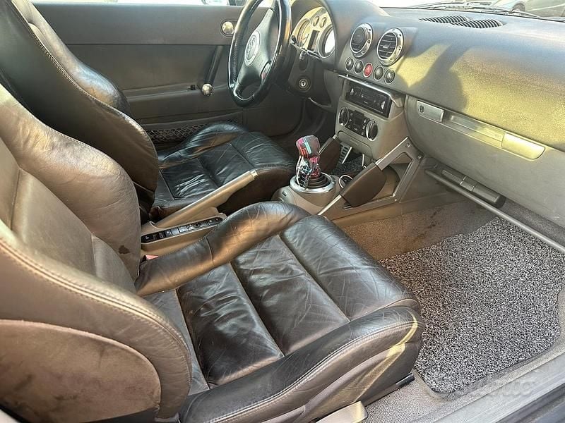 Usata Audi TT 180 CV (132 kW) 2000 Nero Cabrio