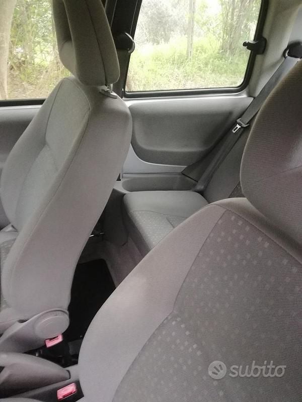 Usata VW Lupo 2002 Grigio Utilitaria