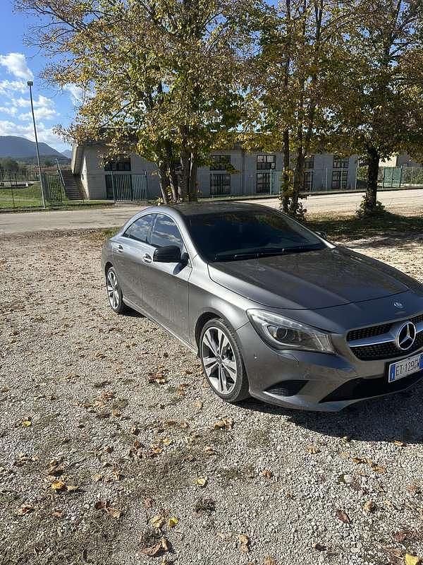 Usata Mercedes CLA200 136 CV (100 kW) 2014 Berlina