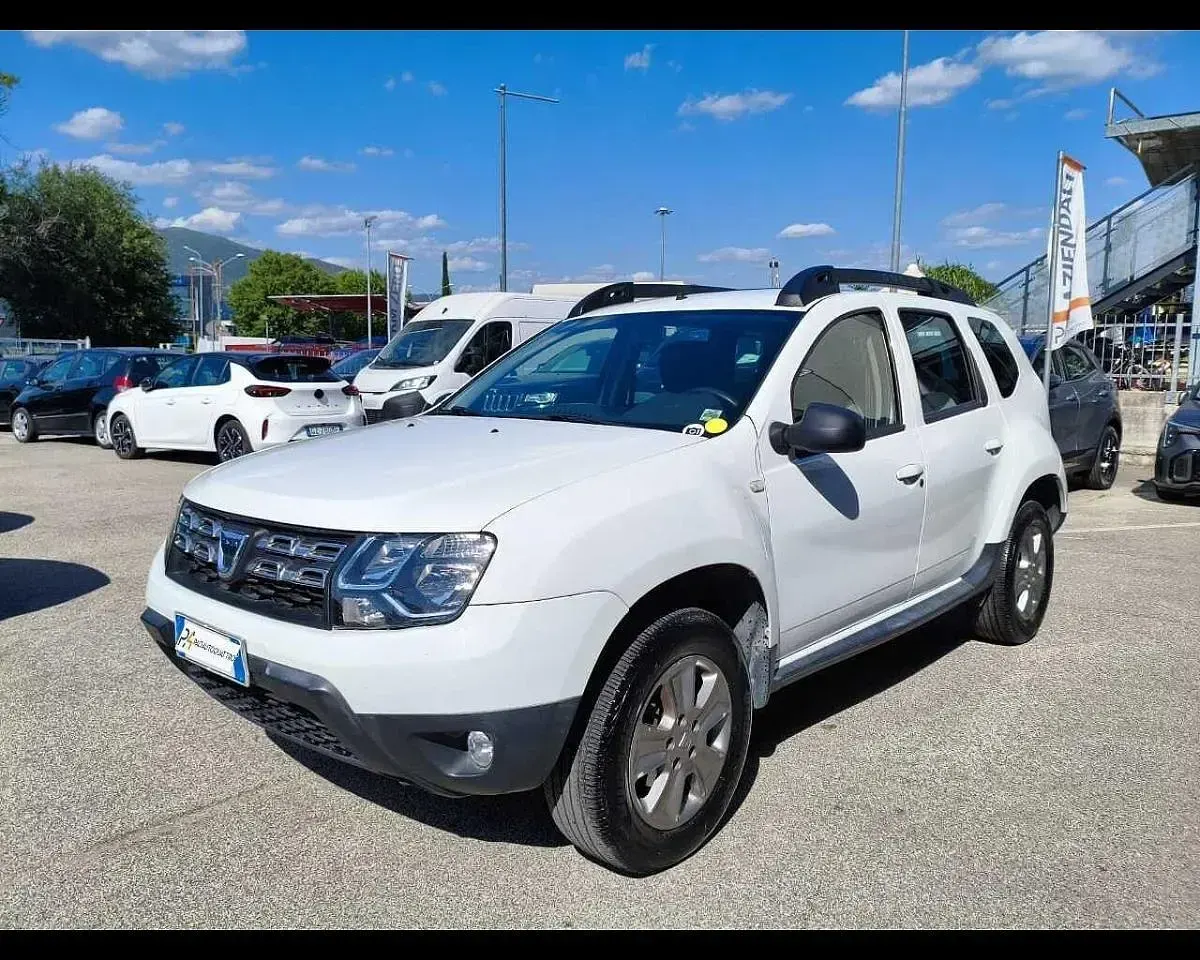 Usata Dacia Duster Lauréate 115 CV (84 kW) 2017 SUV