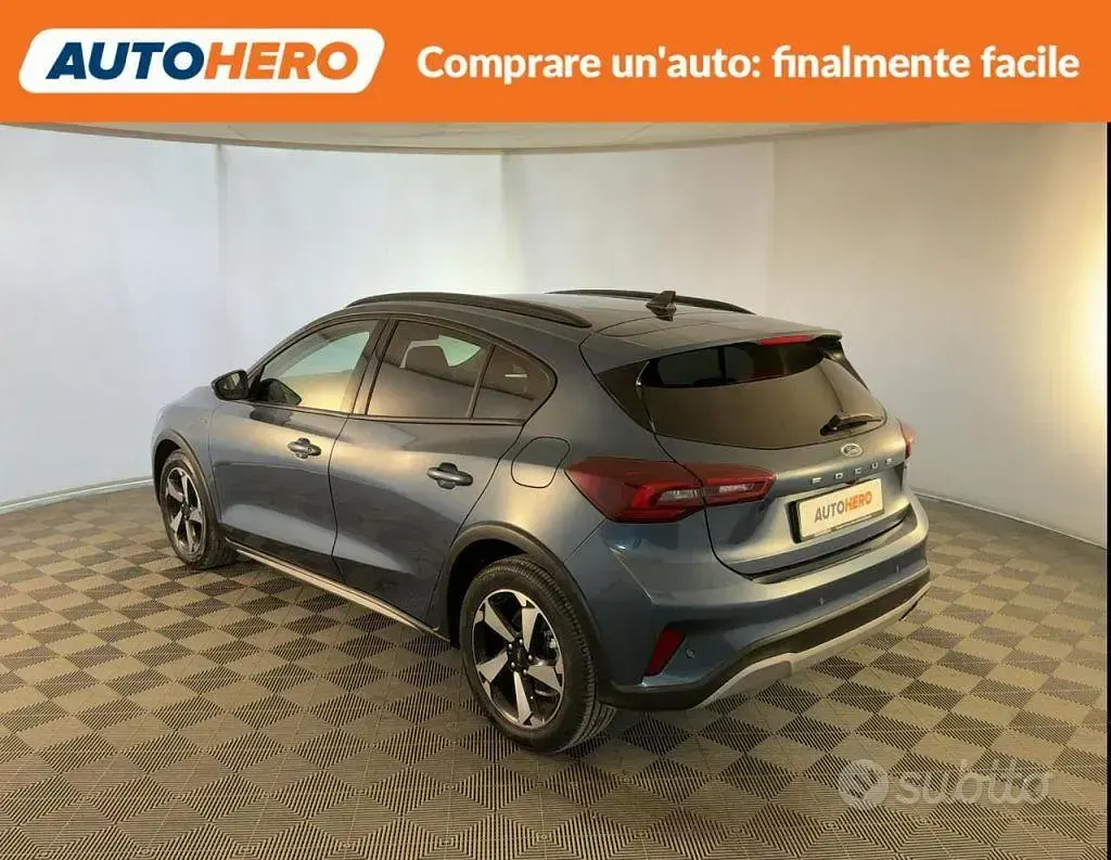 Usata Ford Focus 125 CV (91 kW) 2023 Bluazzurro Berlina