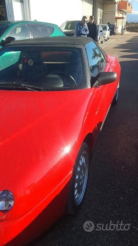 Usata Alfa Romeo GTV 150 CV (110 kW) 1995 Rosso Coupé