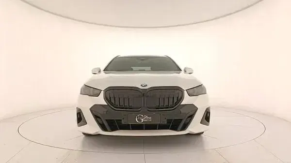Usata BMW 520 M Sport 197 CV (144 kW) 2024 Bianco Station wagon