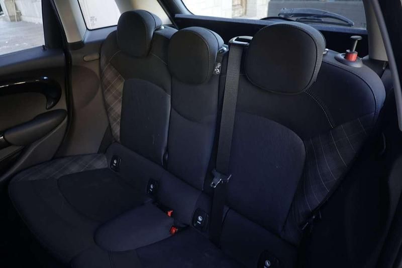 Usata Mini One D 95 CV (69 kW) 2015 Nero Utilitaria