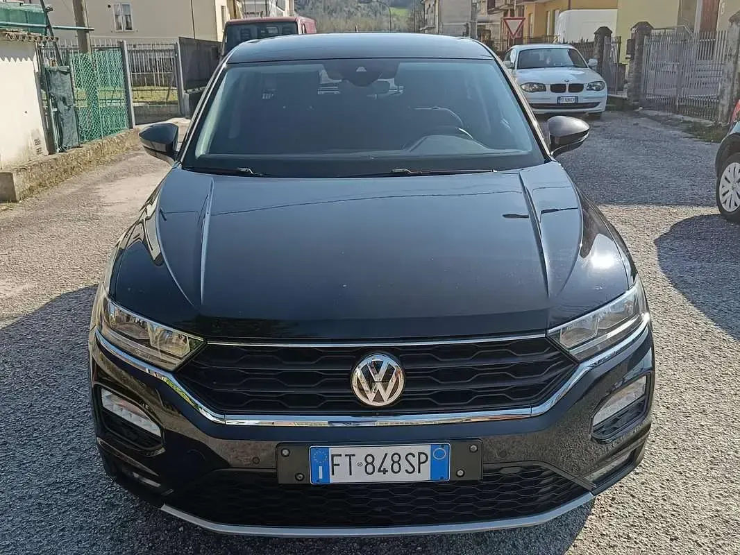 Usata VW T-Roc Style 116 CV (85 kW) 2019 Nero SUV