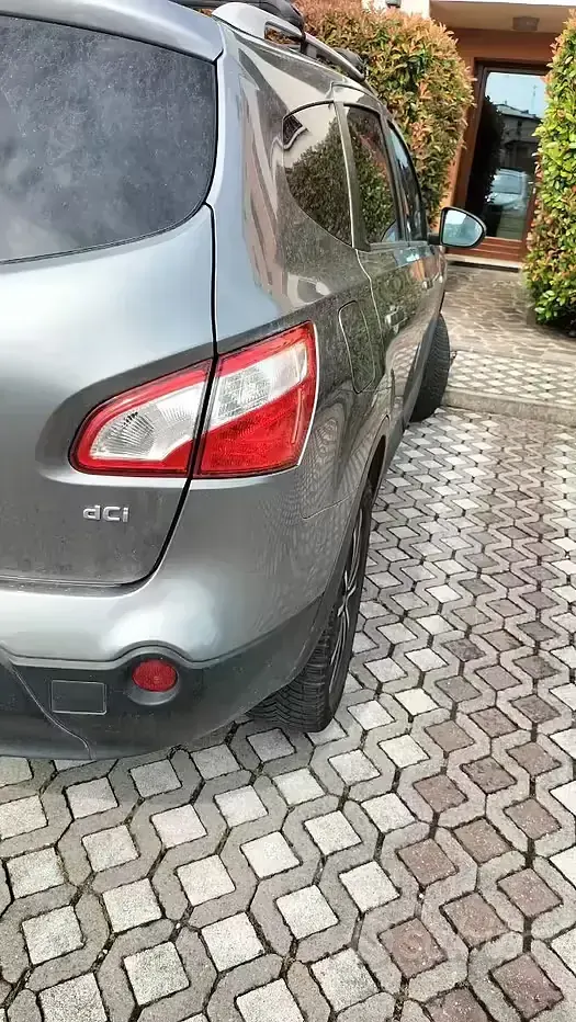 Usata Nissan Qashqai +2 140 CV (102 kW) 2011 Grigio SUV
