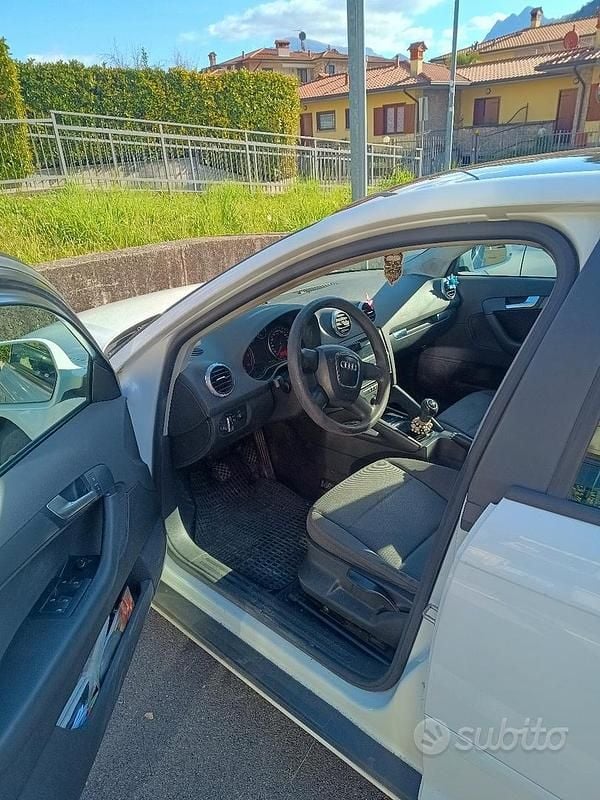 Usata Audi A3 90 CV (66 kW) 2010 Berlina