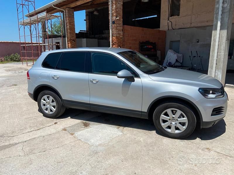 Usata VW Touareg 2011 Grigio SUV