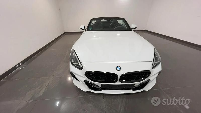 Usata BMW Z4 Sport Line 197 CV (144 kW) 2025 Bianco Cabrio