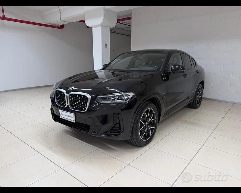 Usata BMW X4 M Sport 190 CV (139 kW) 2024 Nero SUV