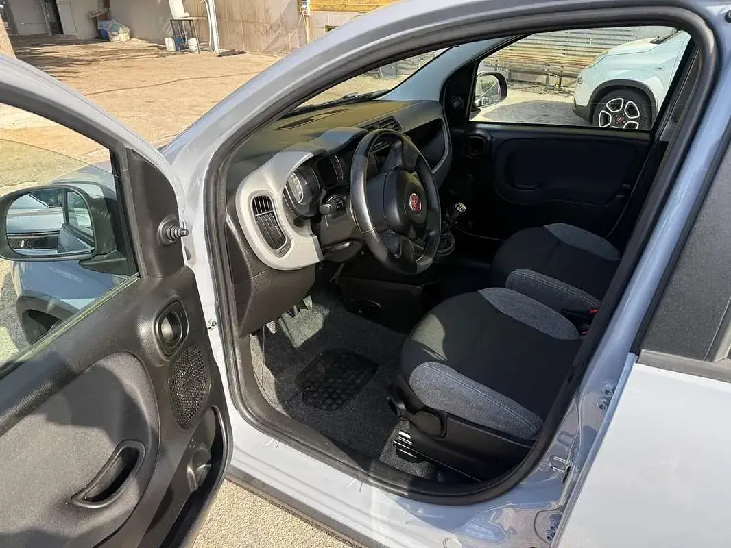 Usata Fiat Panda Cross Cross 69 CV (50 kW) 2022 Utilitaria