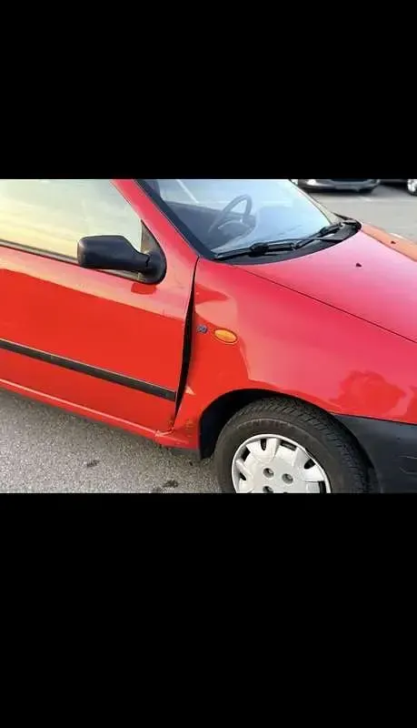 Usata Fiat Punto 60 CV (44 kW) 1998 Berlina