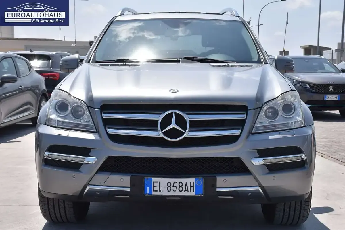 Usata Mercedes GL350 265 CV (194 kW) 2012 Grigio SUV