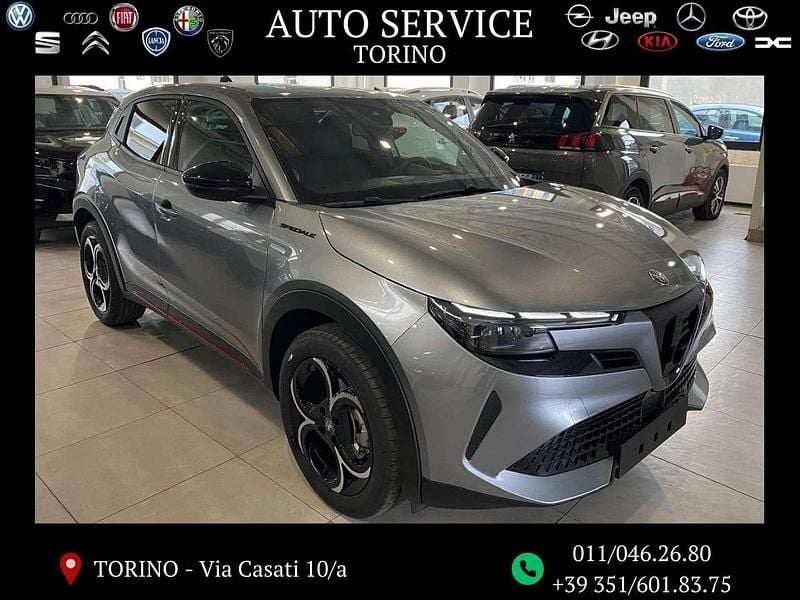 Grigio arese Nuova 2025 Alfa Romeo Junior Edizione Speciale SUV | 25.900 € (Super prezzo) - Immagine 1/4