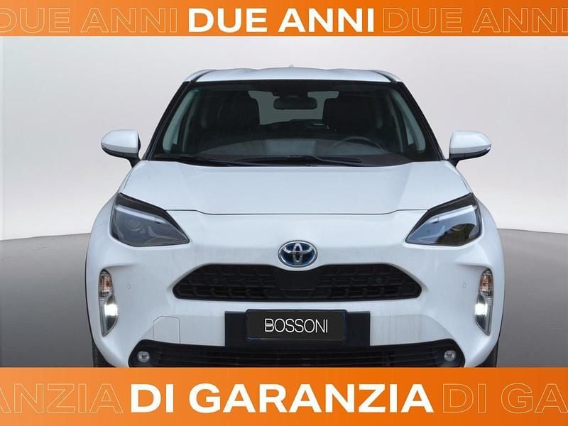 Begagnad Toyota Yaris Cross Business Edition 116 HK (85 kW) 2021 Vit SUV