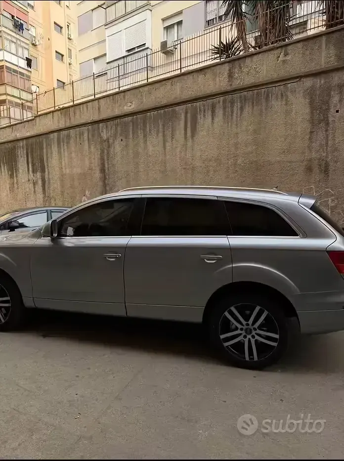 Usata Audi Q7 240 CV (176 kW) 2009 Grigio SUV