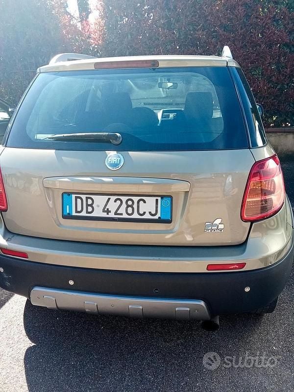 Usata Fiat Sedici 2005 Marrone SUV