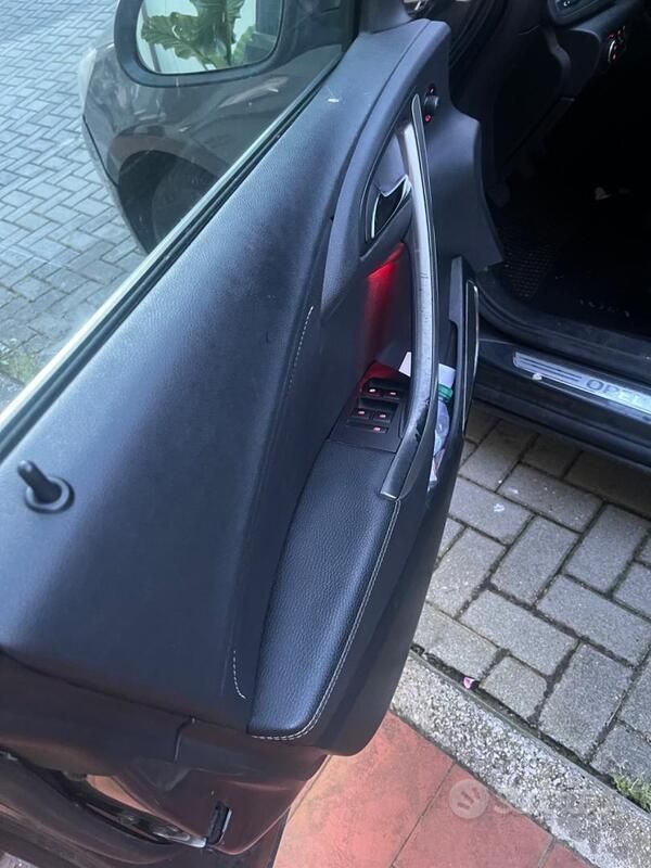 Usata Opel Astra 95 CV (69 kW) 2011 Grigio Station wagon