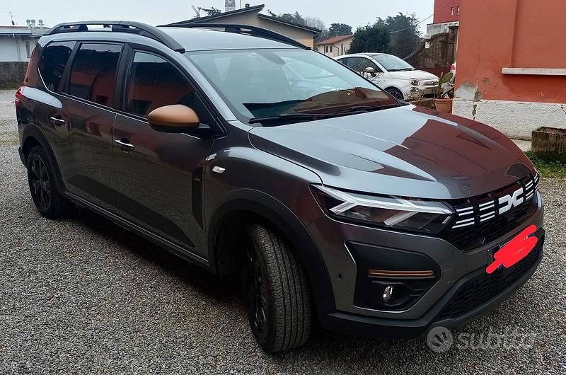 Usata Dacia Jogger Extreme 101 CV (74 kW) 2024 Monovolume
