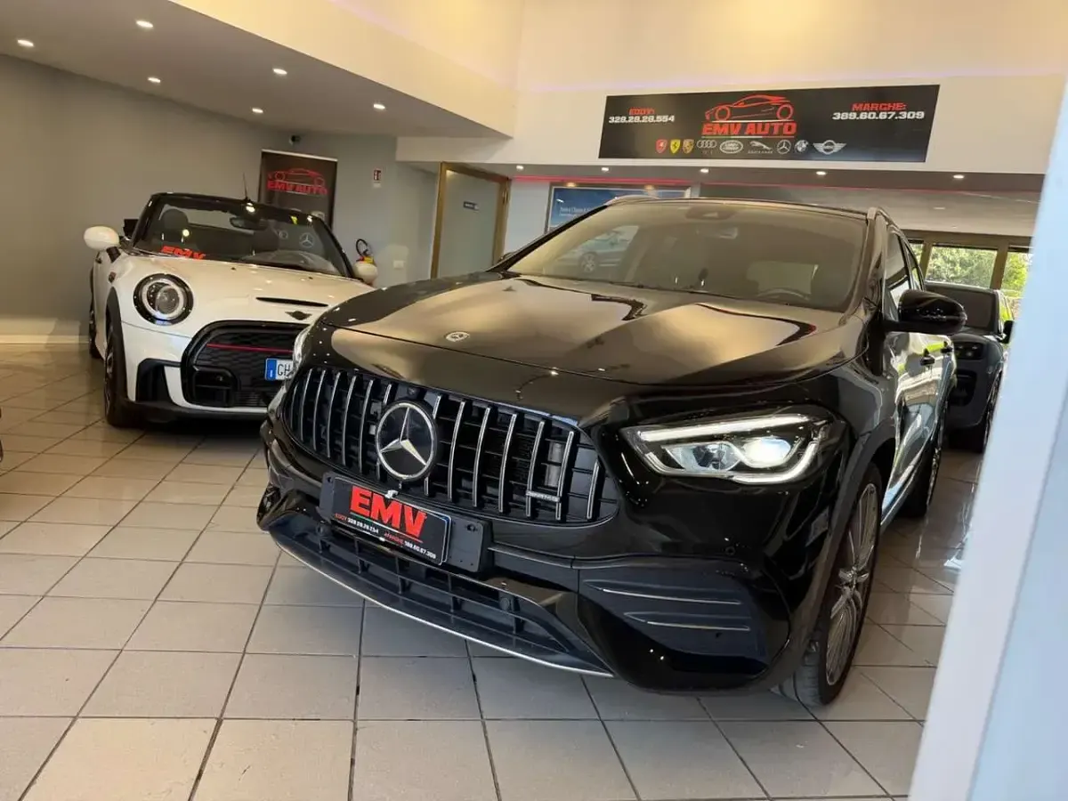 Usata Mercedes GLA35 AMG AMG 306 CV (225 kW) 2021 Nero SUV
