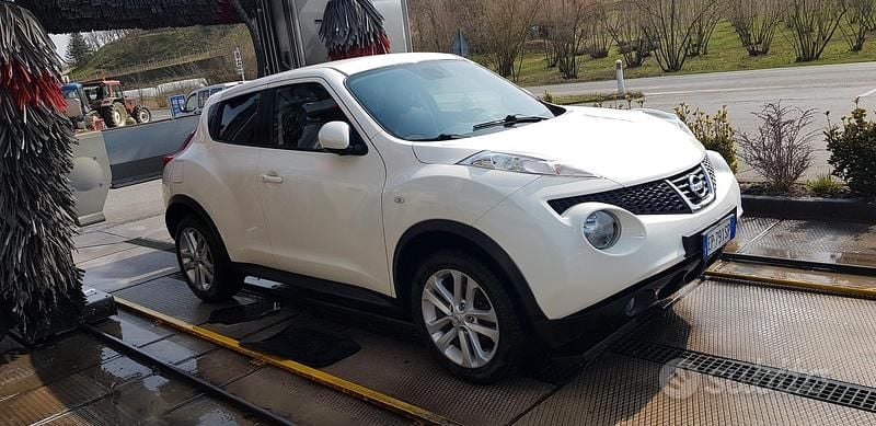 Usata Nissan Juke 110 CV (80 kW) 2013 Bianco SUV