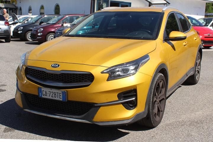Usata Kia XCeed 140 CV (102 kW) 2020 Giallo SUV