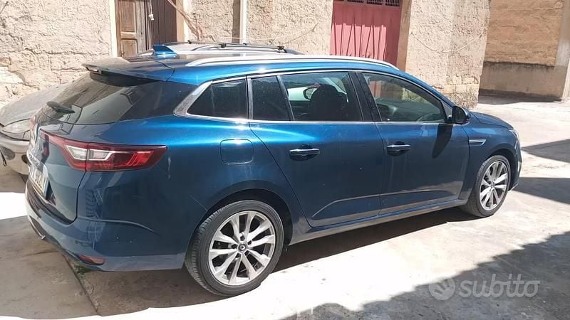 Usata Renault Mégane GrandTour 2017 Blu Station wagon