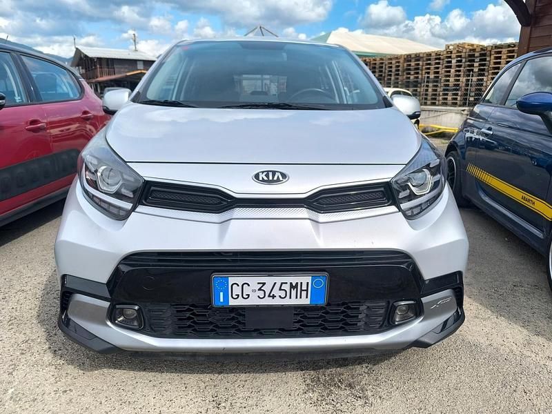 Usata Kia Picanto X-Line 65 CV (47 kW) 2021 Argento Utilitaria