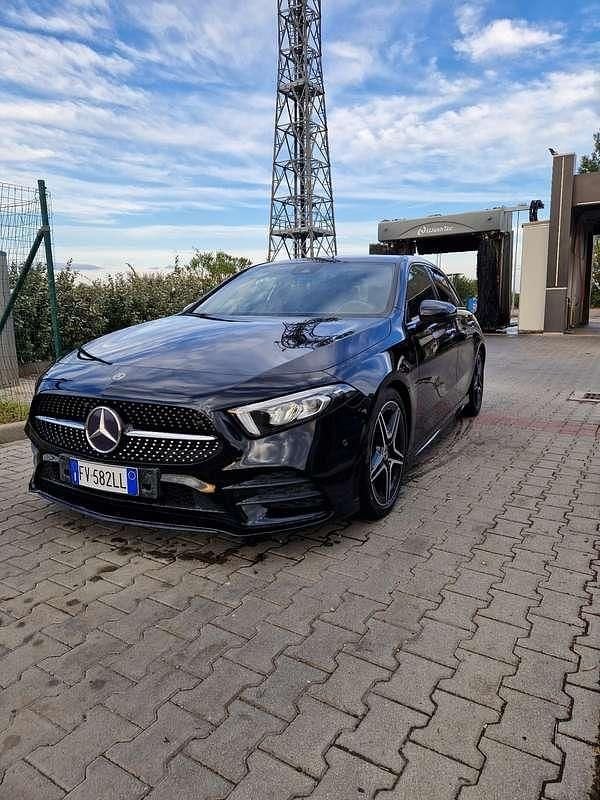 Usata 2019 Mercedes A220 Premium Tre volumi | 26.000 € (Buon prezzo) - Immagine 1/4