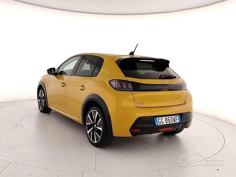 Usata Peugeot 208 GT 100 CV (73 kW) 2021 Giallo Utilitaria