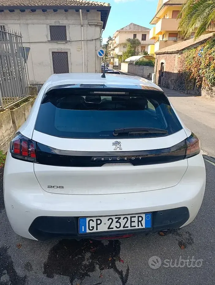 Usata Peugeot 207 75 CV (55 kW) 2023 Bianco Berlina