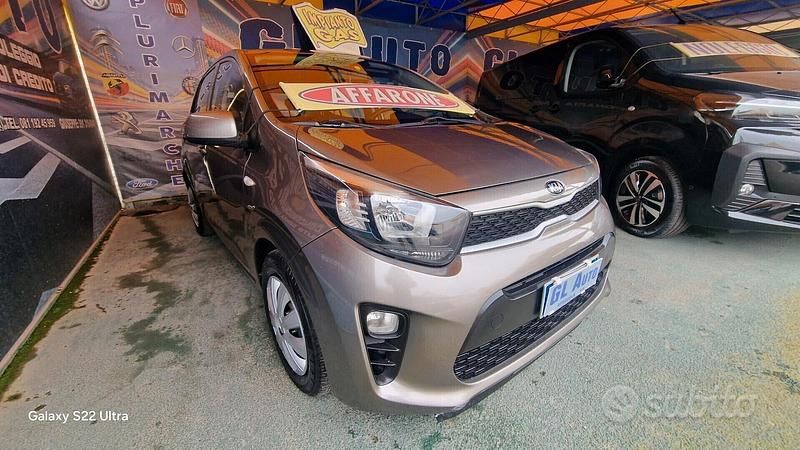 Usata Kia Picanto Active 67 CV (49 kW) 2018 Marrone Utilitaria