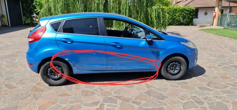Usata Ford Fiesta 75 CV (55 kW) 2010 Utilitaria