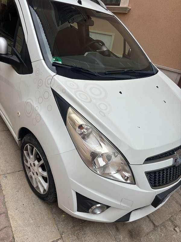 Usata Chevrolet Spark LT 82 CV (60 kW) 2012 Bianco Utilitaria