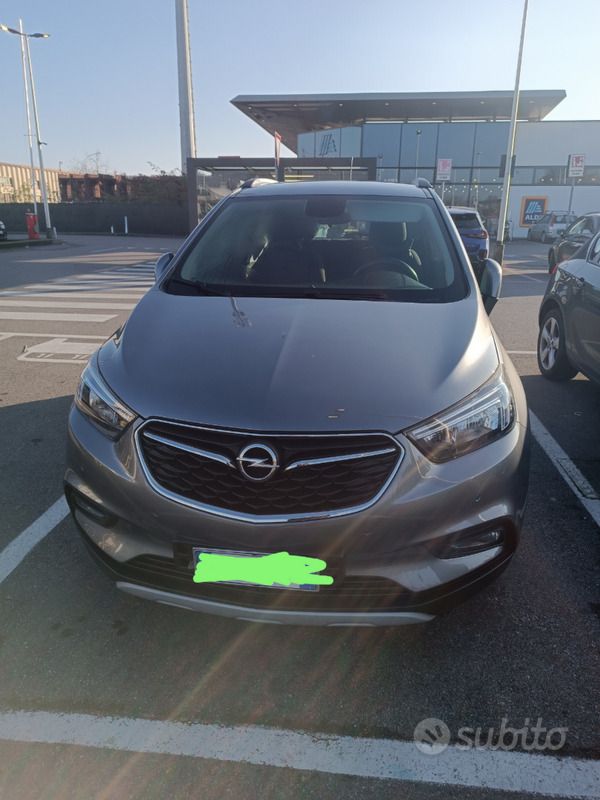Grigio Usata 2018 Opel Mokka X SUV | 11.500 € (Buon prezzo) - Immagine 1/4