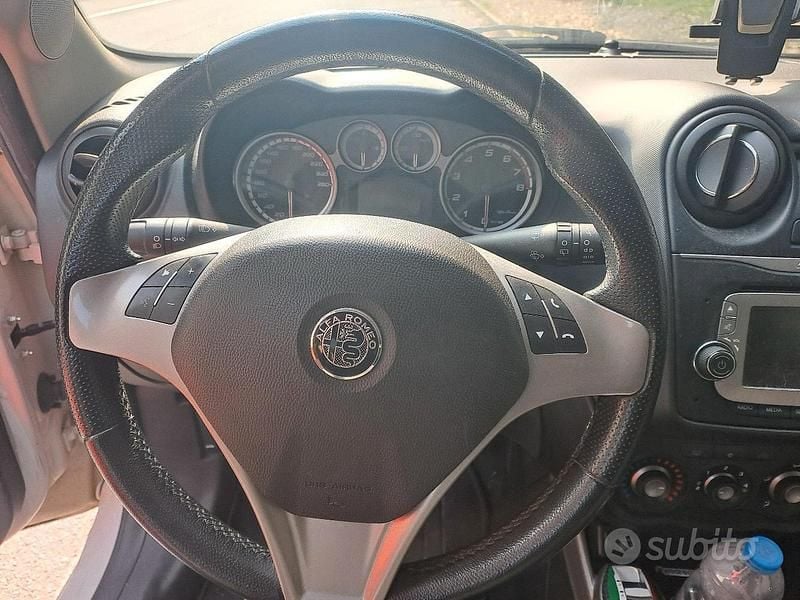 Usata Alfa Romeo MiTo 120 CV (88 kW) 2016 Bianco Utilitaria