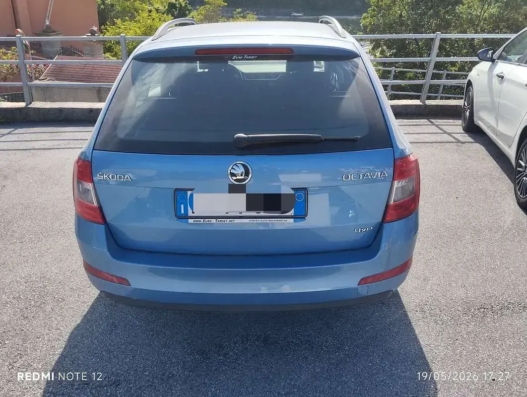Usata Skoda Octavia Ambition 110 CV (80 kW) 2015 Blu Station wagon