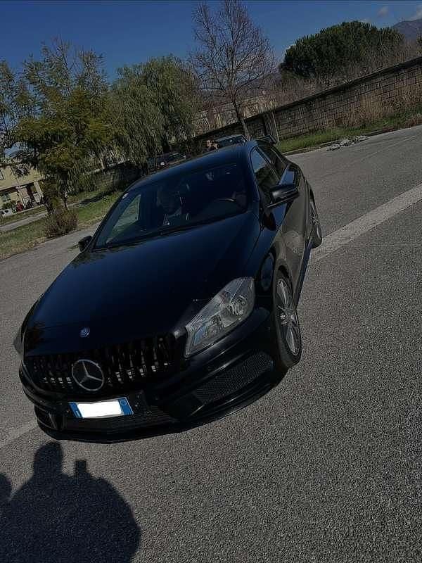 Usata Mercedes A180 AMG line 109 CV (80 kW) 2013 Berlina