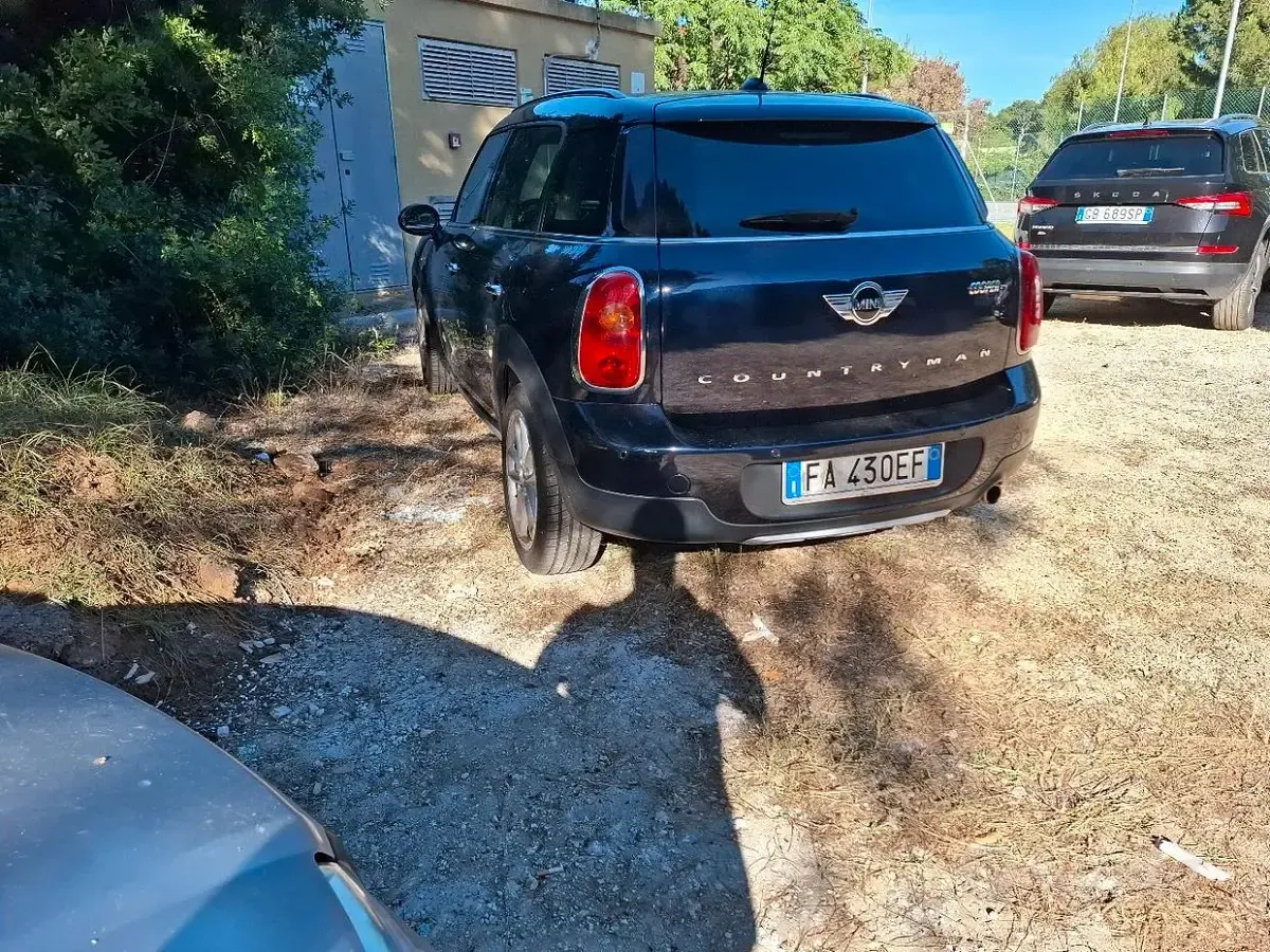 Usata Mini Cooper D Countryman 111 CV (81 kW) 2015 Bluazzurro SUV