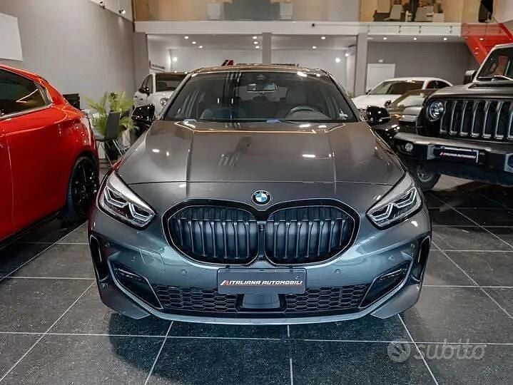 Usata BMW 118 M Sport 150 CV (110 kW) 2020 Grigio Utilitaria
