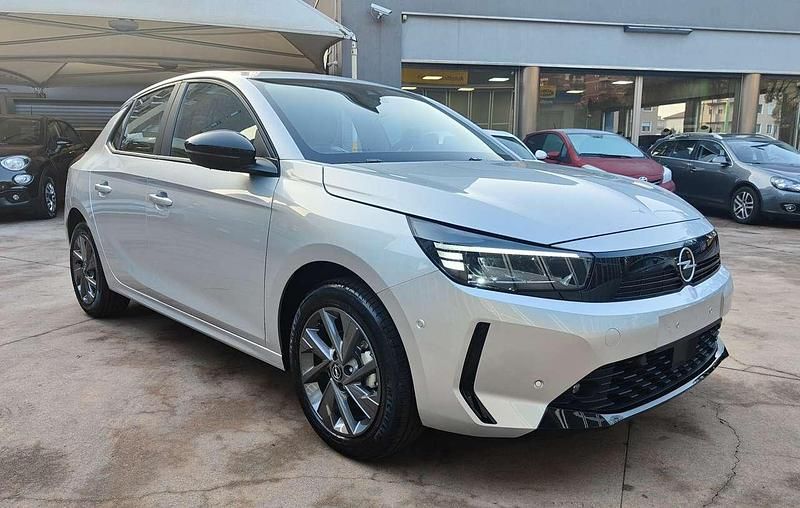 Usata Opel Corsa Edition 75 CV (55 kW) 2024 Argento Berlina