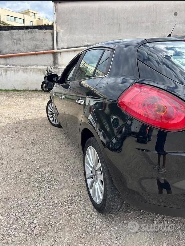 Usata Fiat Bravo Dynamic 105 CV (77 kW) 2008 Utilitaria