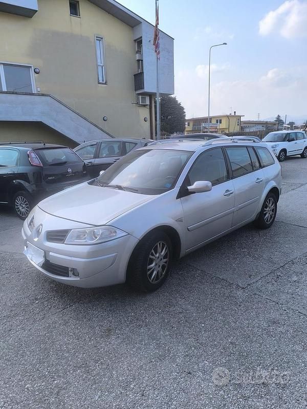 Usata Renault Mégane GrandTour 130 CV (95 kW) 2008 Station wagon