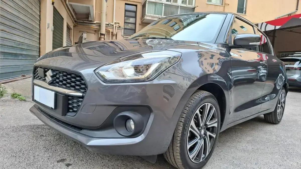 Gebraucht Suzuki Swift 83 PS (61 kW) 2021 Grau Kleinwagen
