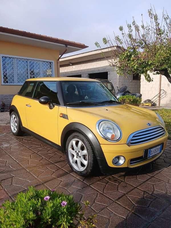 Usata Mini ONE 95 CV (69 kW) 2007 Utilitaria